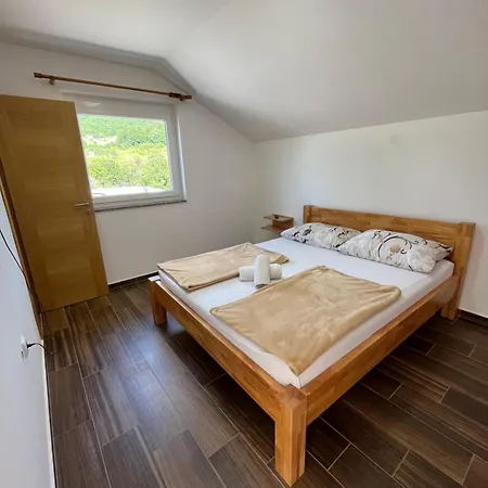 Dado Apartman *